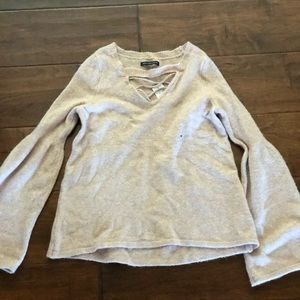 light pink american eagle sweater!!
